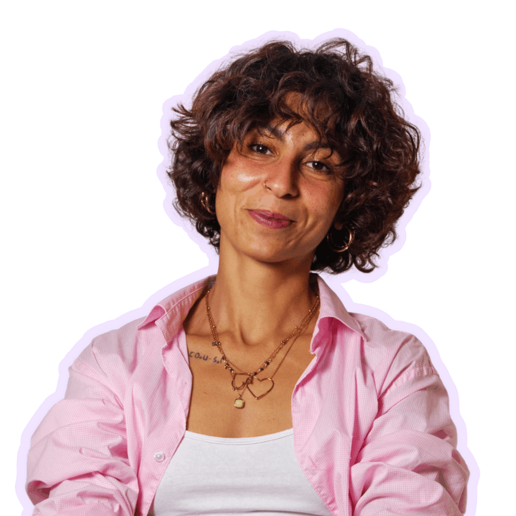 Photo Nadia page qui suis-je, qui se cache derrière Lumia-SEO