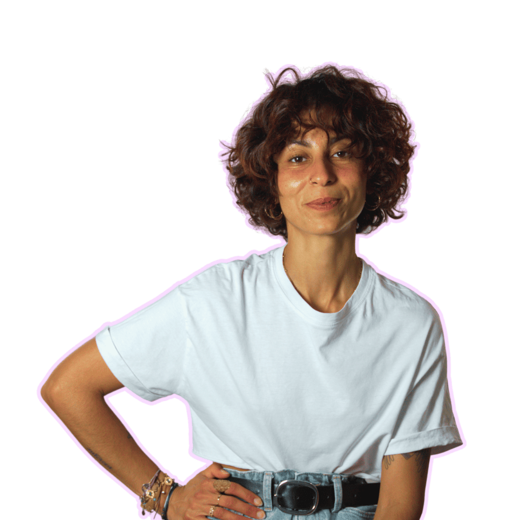 Moi c'est Nadia, consultante SEO experte business et ROI, fondatrice de CookmySEO